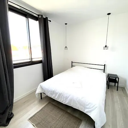 Loft Moderne Avec Terrasse En Hyper Centre-ville * 圣让-德蒙